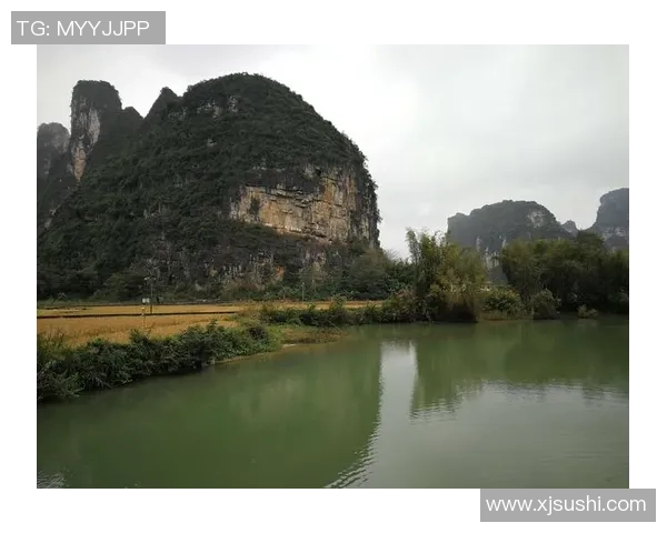 《足球之星耿晓峰：从绿茵场到人生舞台的传奇之路》