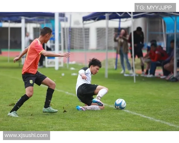 如何模仿足球明星踢球技巧提升个人球技 如何模仿足球明星踢球技巧提升个人球技